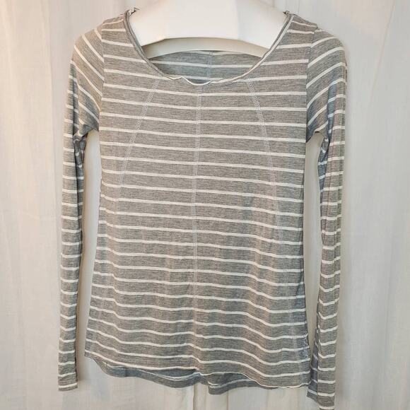 Billabong Gray/White Striped Longsleeve - Picture 1 of 7